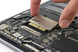 Client Solid-State Drive (SSD)